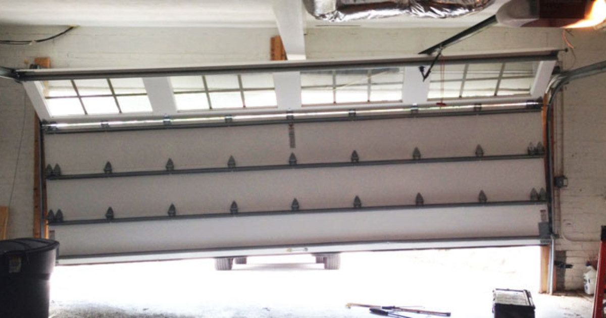 how do you balance a garage door